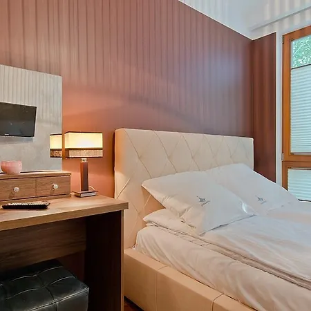 Apartment Imperial Aquarius Iii *